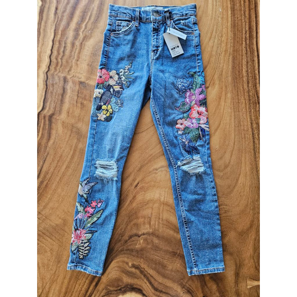 Topshop Blue Skinny Jeans with Multicolor Floral Embroidery